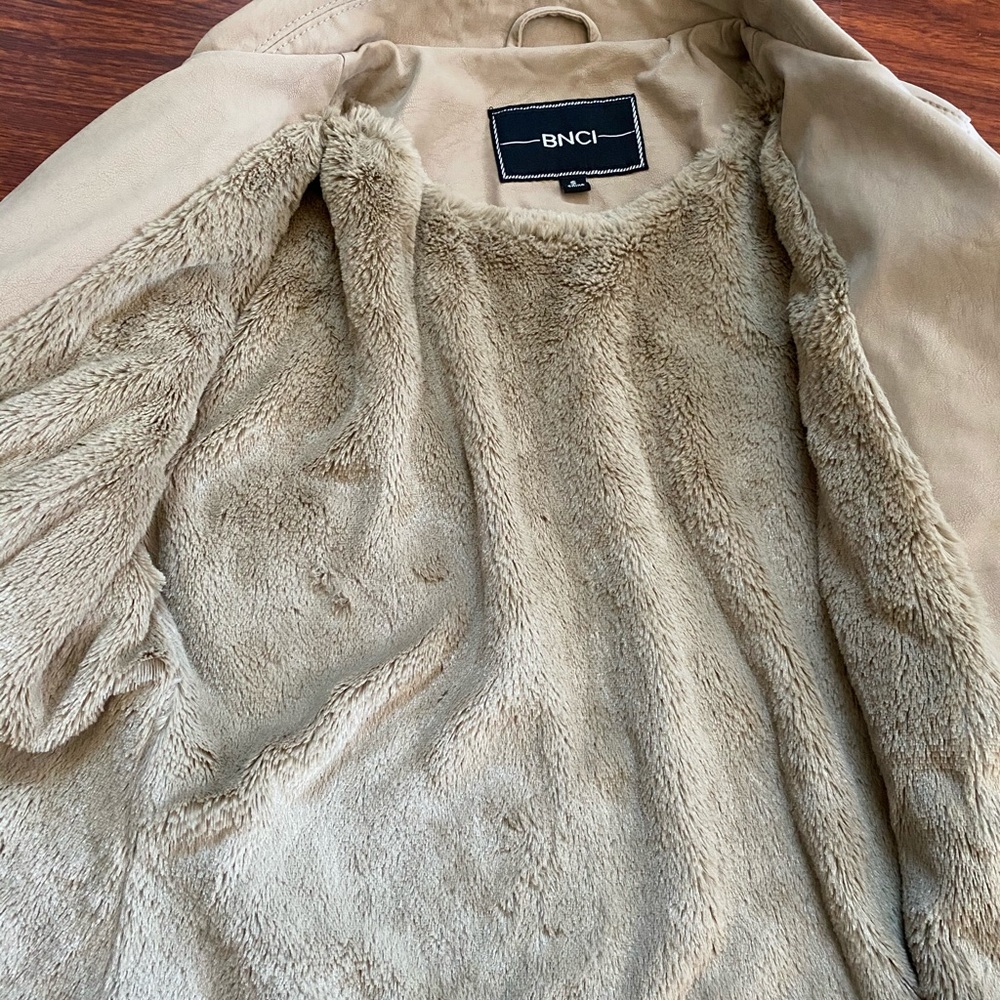 Tan Jacket - Picture 2 of 4